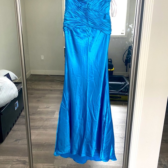 Blue Ruffle Gown - Picture 3 of 3